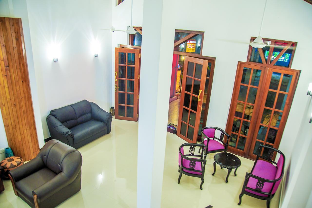 Ruki Sea Reach Hotel Kudapaduwa Exterior photo